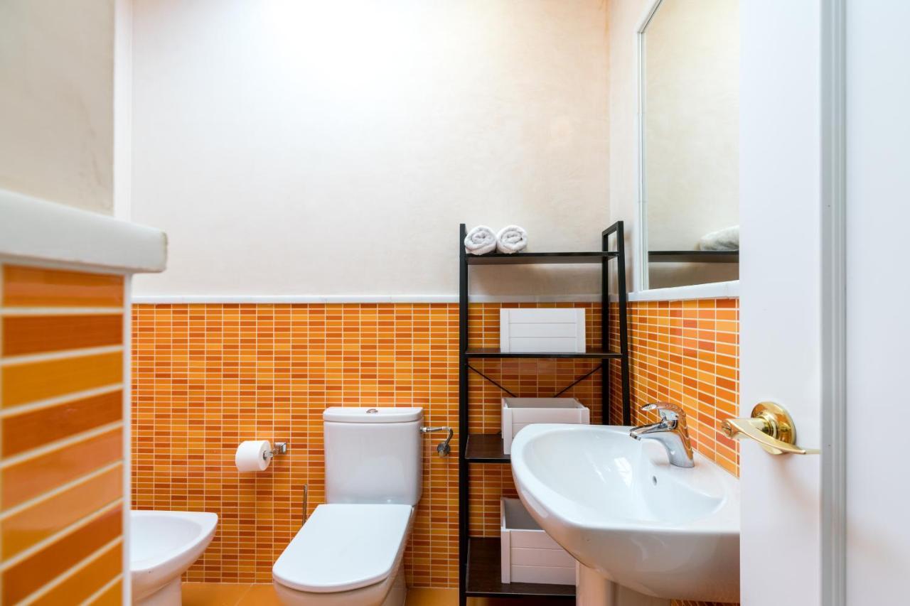 Veoapartment Ciriaco Seville Exterior photo